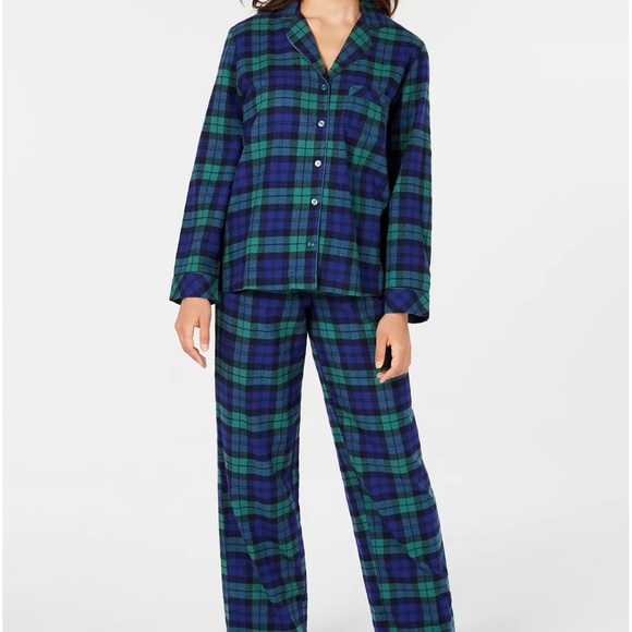 Family Pajamas Other - Women’s Plaid Flannel Pajama Set Medium